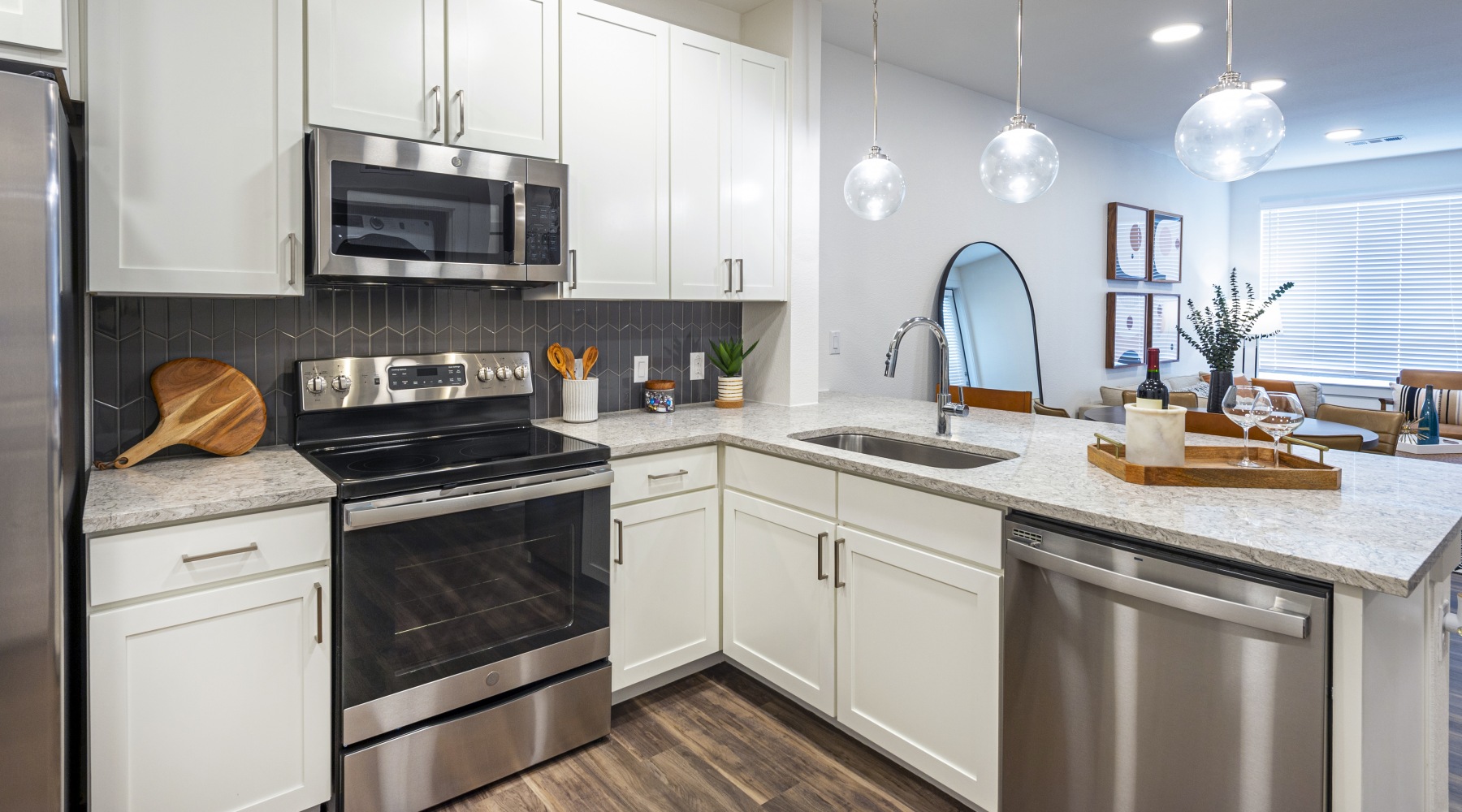 Apartments Tailored to Your Highest Standards Apartments Tailored to Your Highest Standards